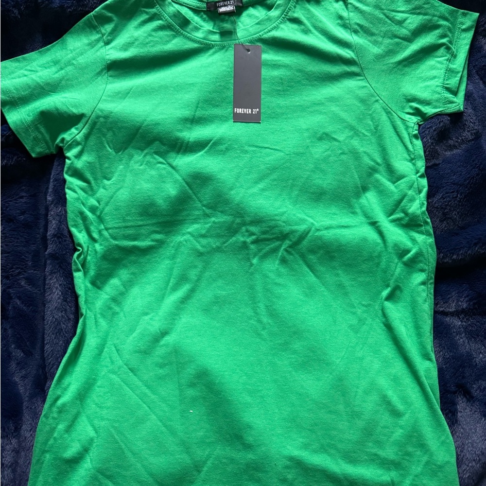 2 for 10$ Forever 21 Vibrant Green Short Sleeve Tee